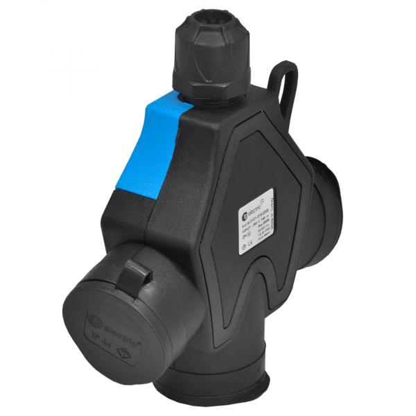 Schutzkontakt 3-Fach Steckdose (Einphasig) IP44